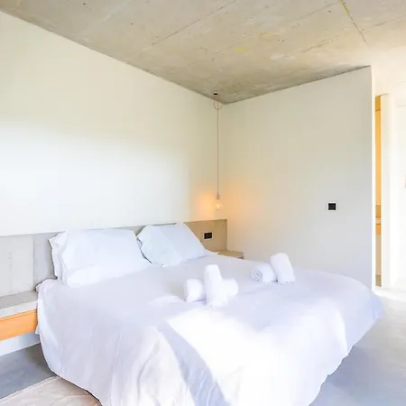 Fornos Sleeps 12 With Pool And Air Con * Aldeia do Meco